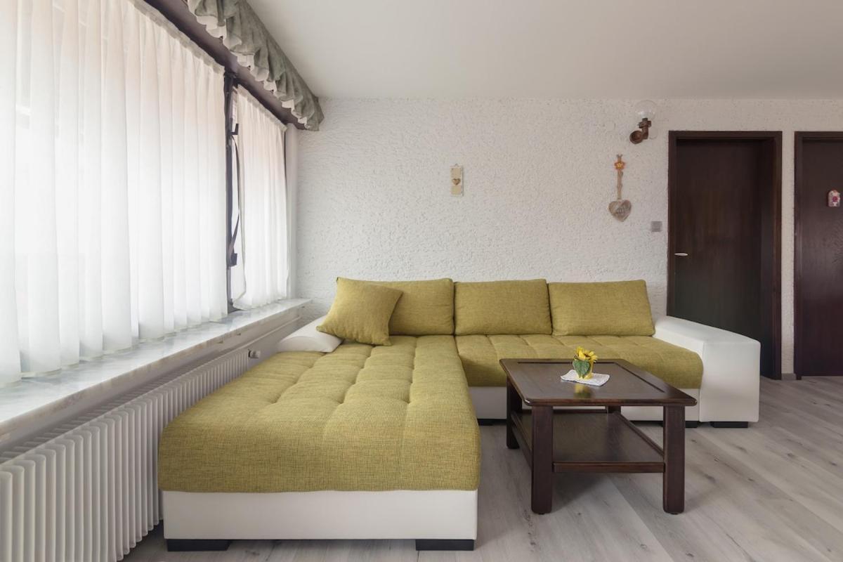 Family Apartment Nakiteya Любляна Екстериор снимка